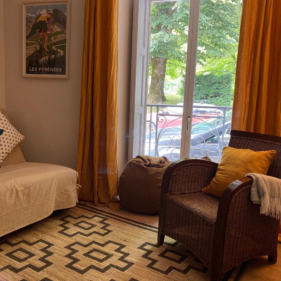 Fantastic Ground Floor Apartment Opposite Thermes Bagneres-de-Luchon Exterior photo
